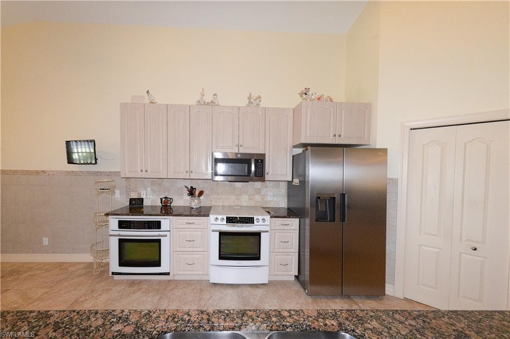 21630 Widgeon TER, FORT MYERS BEACH FL 33931-13