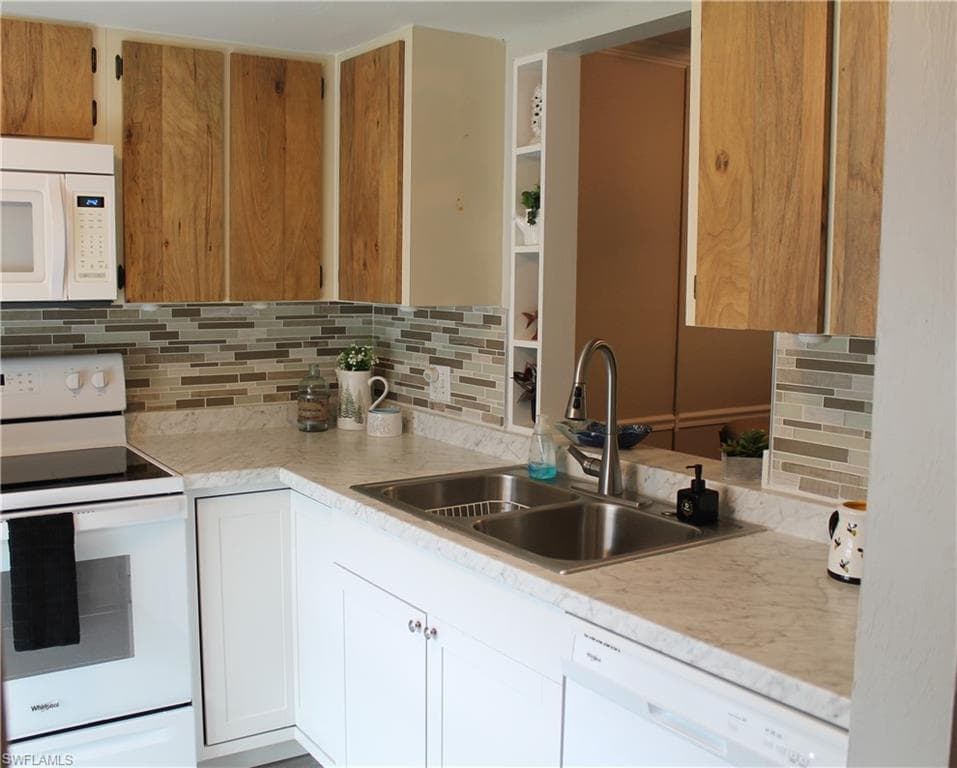 1519 Cape Coral PKWY W # 2, CAPE CORAL FL 33914-2