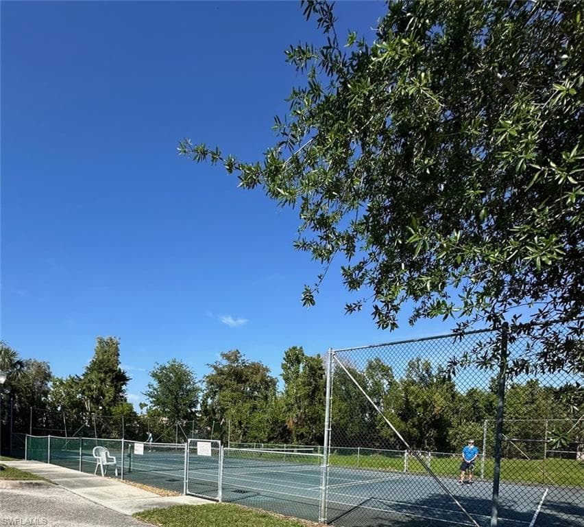 12505 McGregor BLVD # 204B, FORT MYERS FL 33919-10