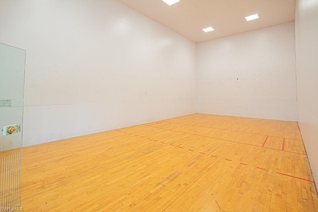 1150 Wildwood Lakes BLVD # 304, NAPLES FL 34104-7