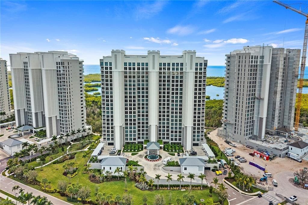 13945 Old Coast RD # 806, NAPLES FL 34110-1