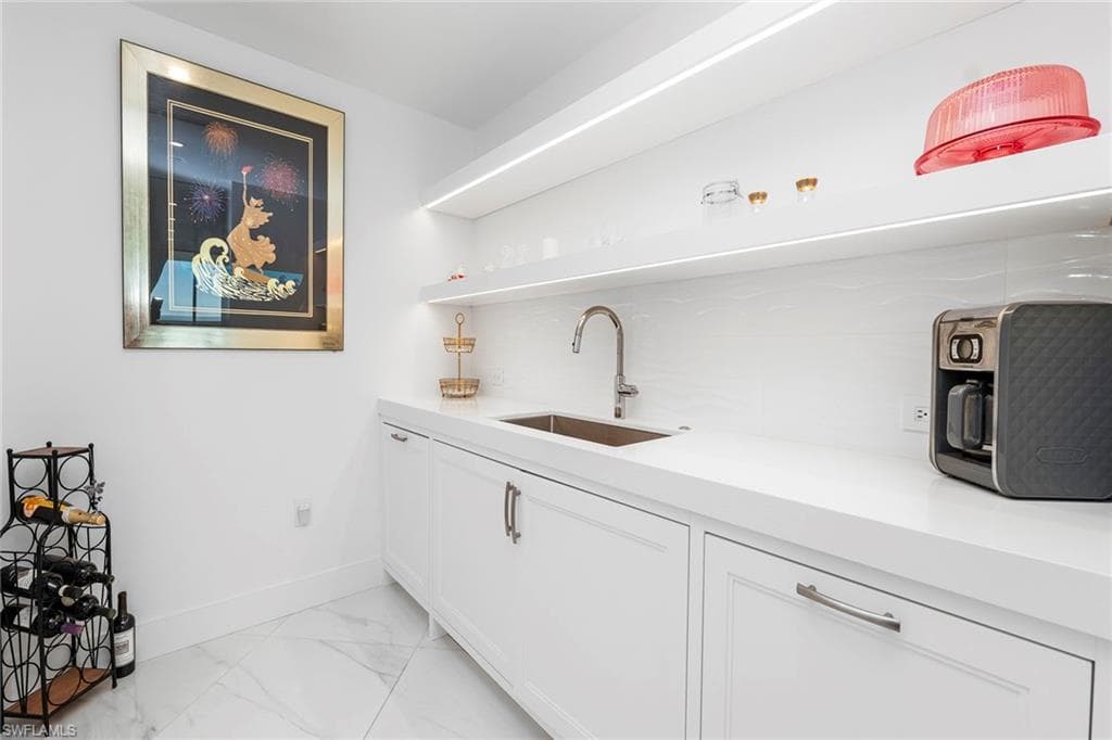 13945 Old Coast RD # 806, NAPLES FL 34110-11
