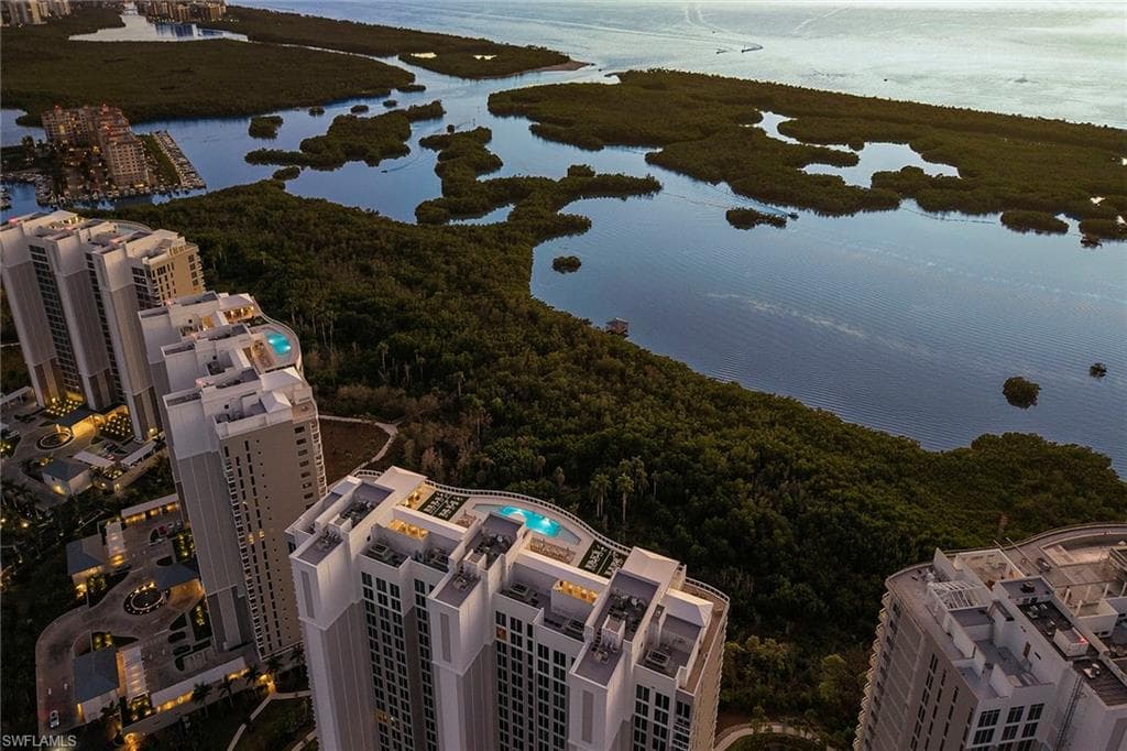 13945 Old Coast RD # 806, NAPLES FL 34110-35