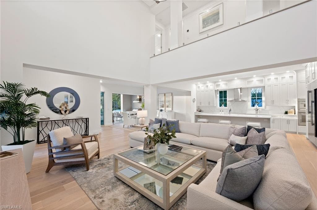 1984 FREDERICK ST, NAPLES FL 34112-8