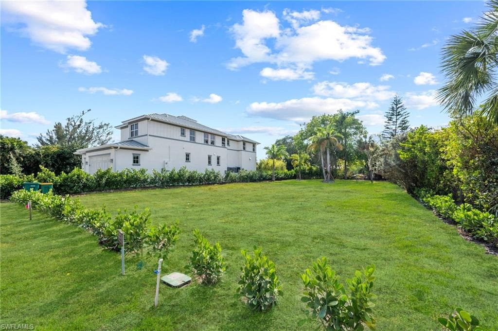 1972 FREDERICK ST, NAPLES FL 34112-3