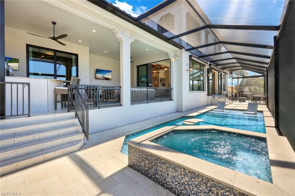 27194 Harbor DR, BONITA SPRINGS FL 34135-37