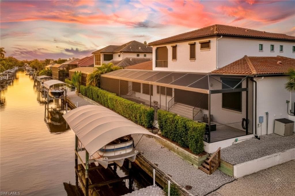 27194 Harbor DR, BONITA SPRINGS FL 34135-49