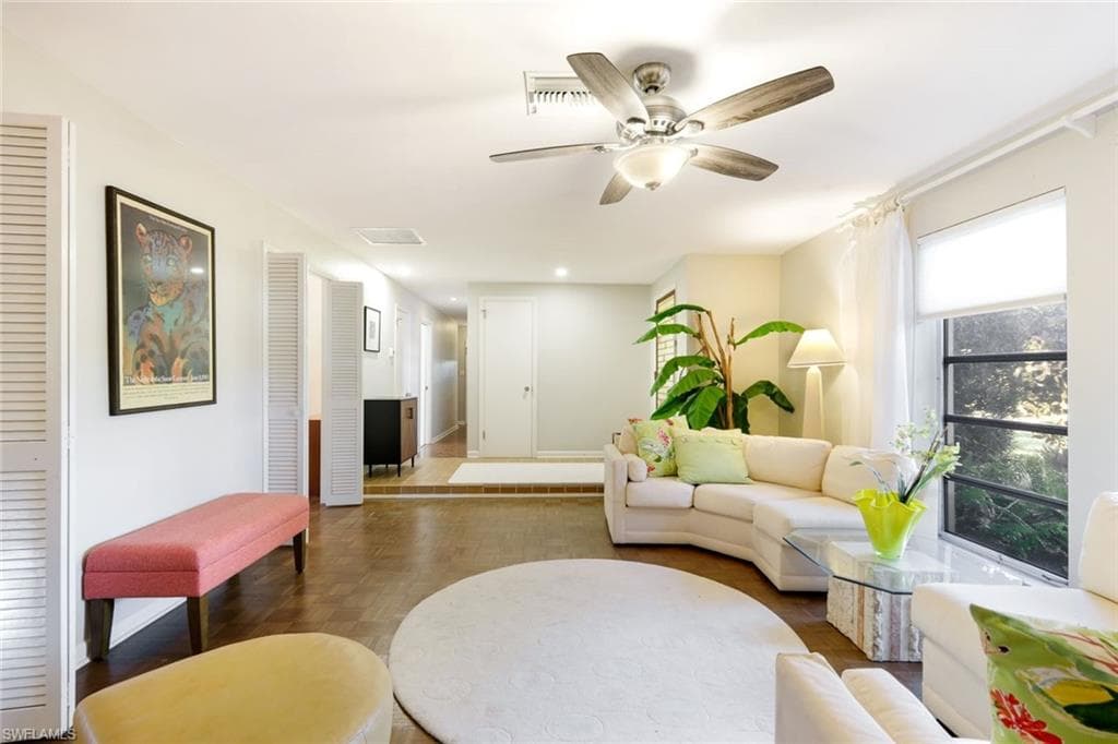 1334 Vesper DR, FORT MYERS FL 33901-9