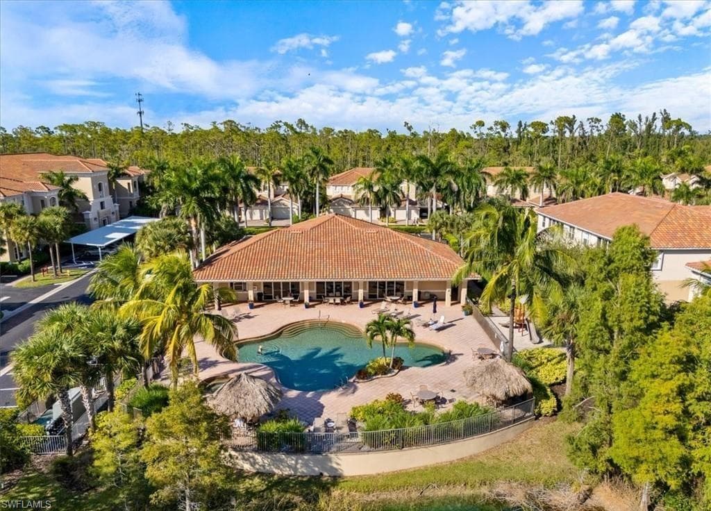 14951 Reflection Key CIR # 536, FORT MYERS FL 33907-26