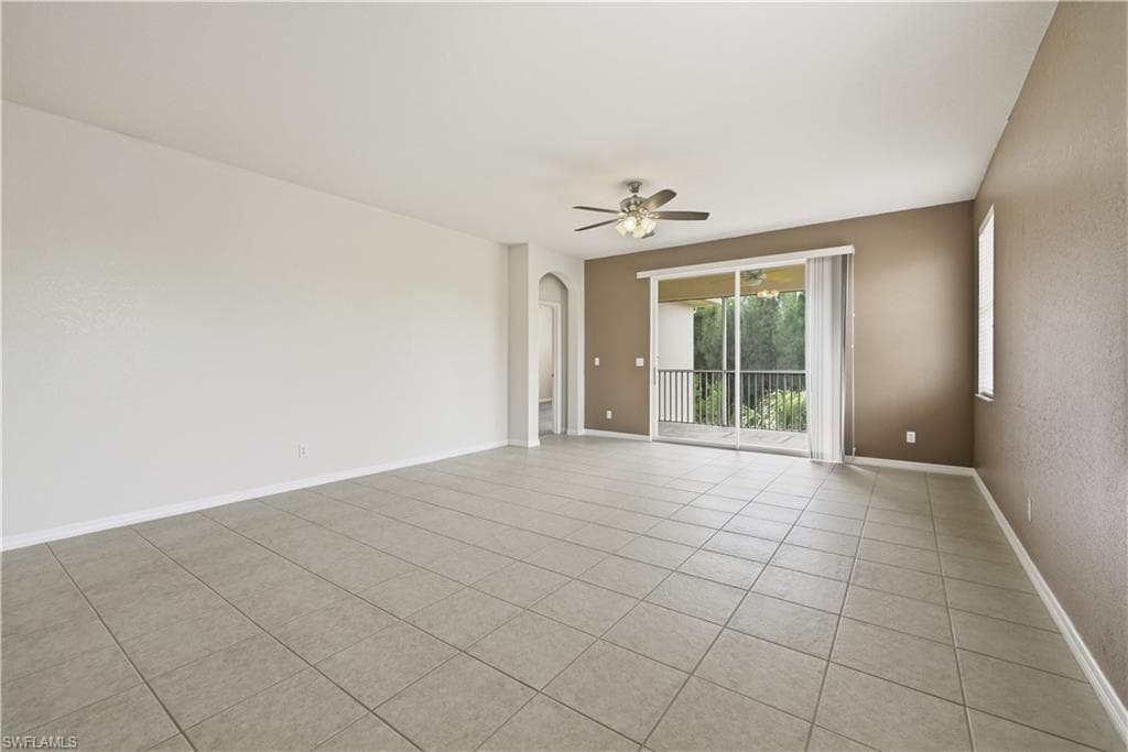 14951 Reflection Key CIR # 536, FORT MYERS FL 33907-8