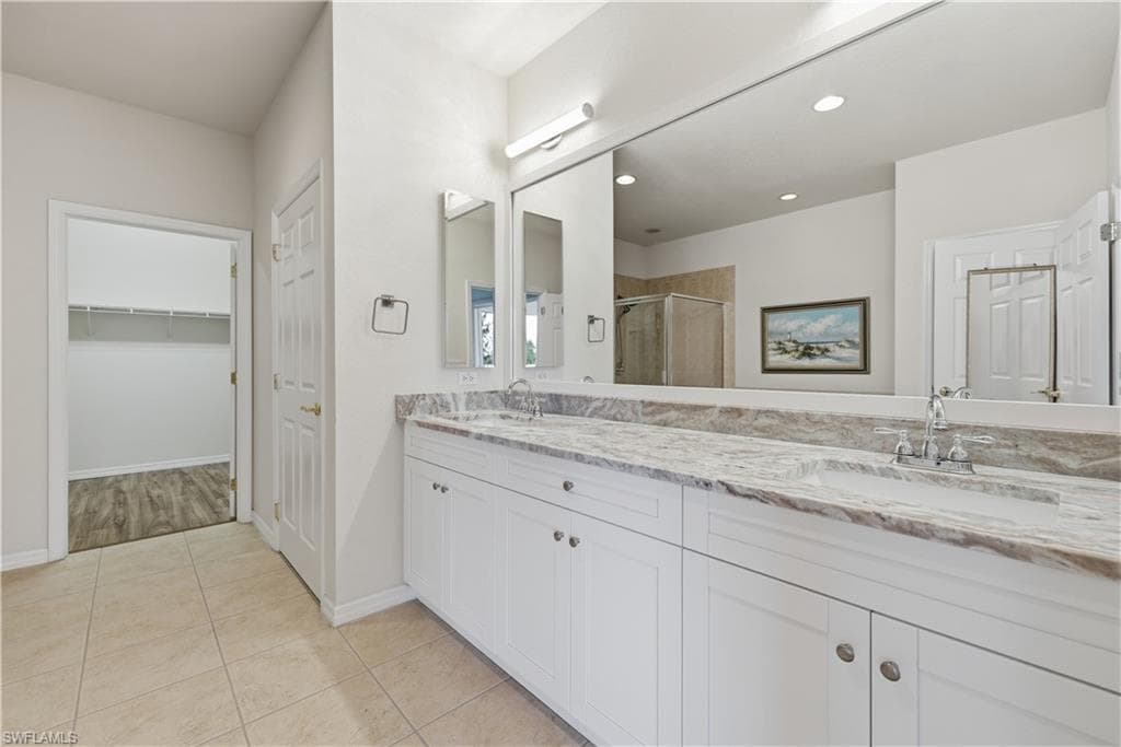 14951 Reflection Key CIR # 536, FORT MYERS FL 33907-13