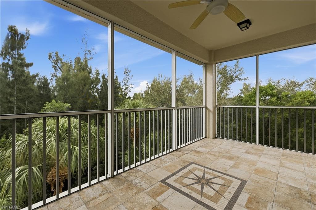 14951 Reflection Key CIR # 536, FORT MYERS FL 33907-24