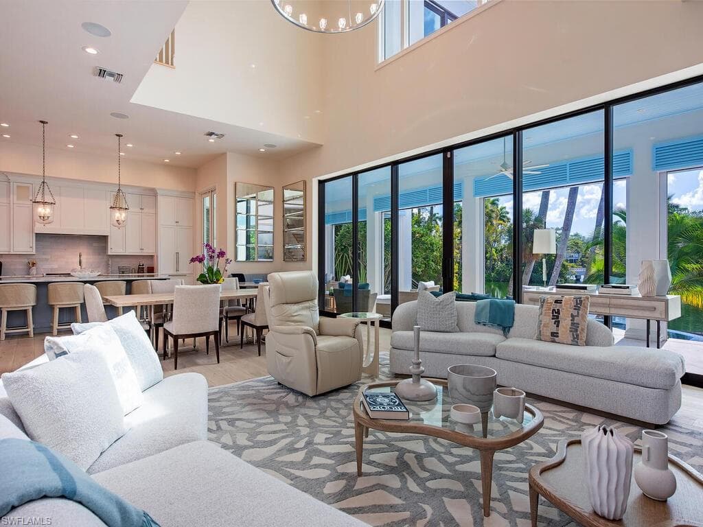 2375 Lantern LN, NAPLES FL 34102-16