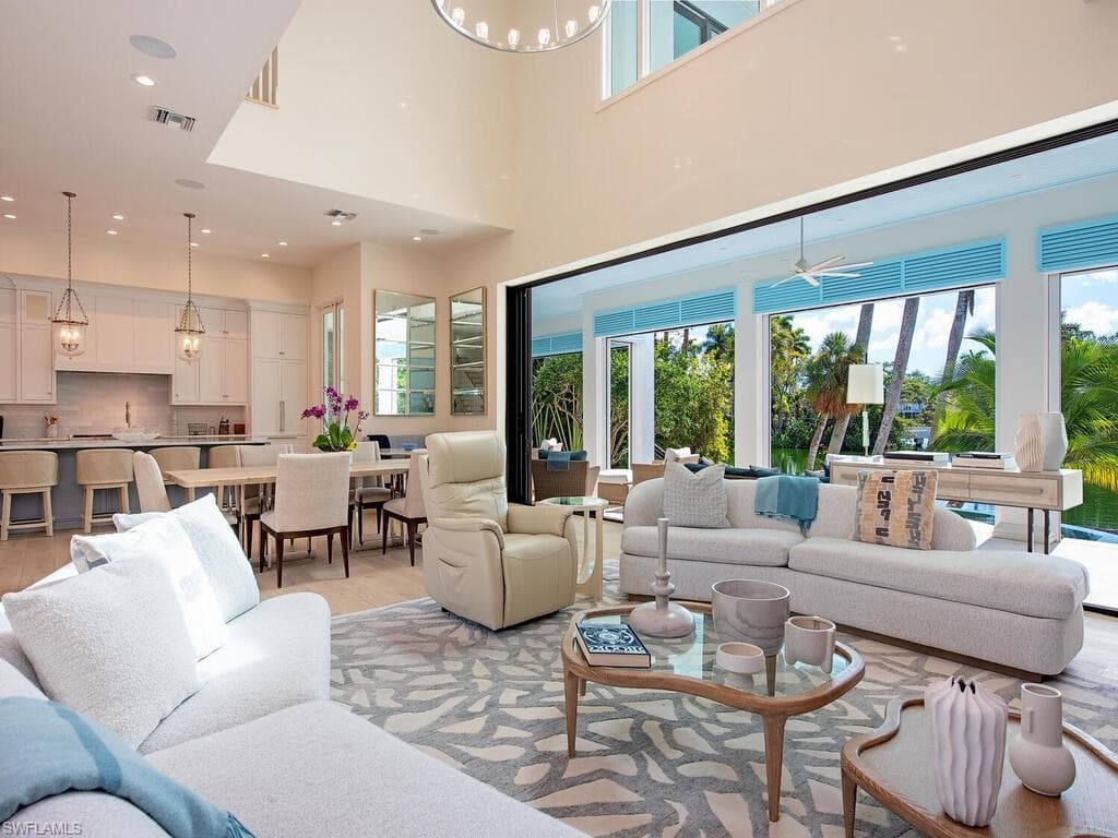 2375 Lantern LN, NAPLES FL 34102-4