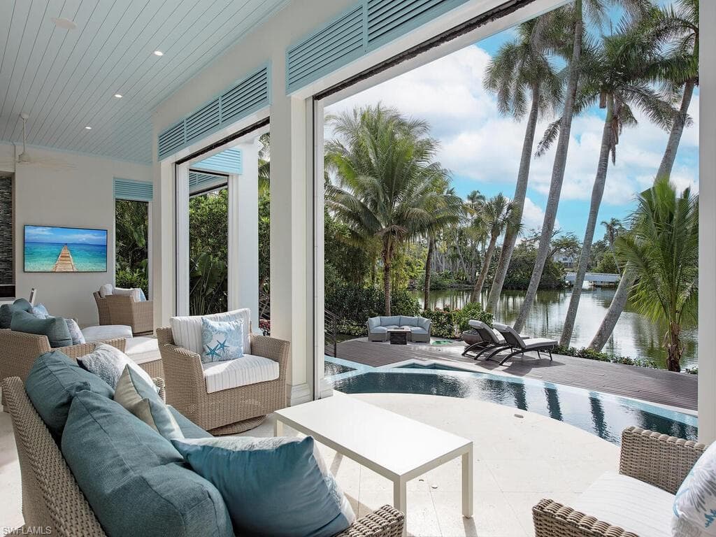 2375 Lantern LN, NAPLES FL 34102-29