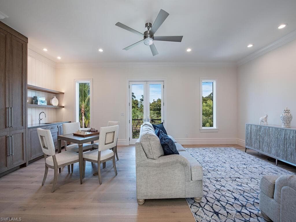 2375 Lantern LN, NAPLES FL 34102-20