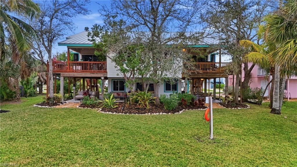 21697/699 Indian Bayou DR, FORT MYERS BEACH FL 33931-3