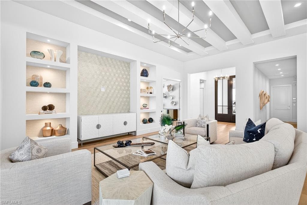 2051 Cambridge Park DR, NAPLES FL 34109-5