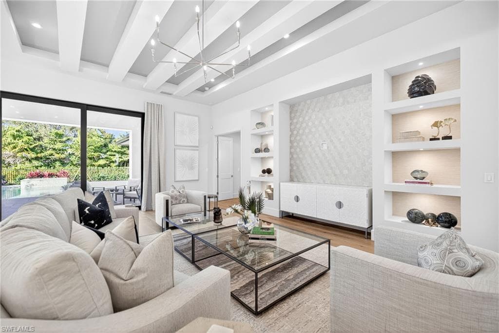 2051 Cambridge Park DR, NAPLES FL 34109-6