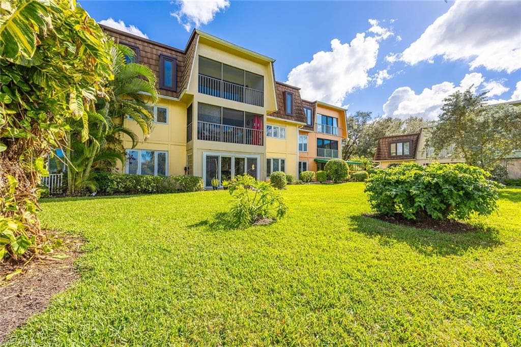 1830 Bald Eagle DR # 431A, NAPLES FL 34105-25