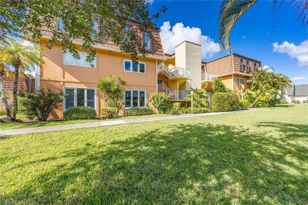 1830 Bald Eagle DR # 431A, NAPLES FL 34105-29