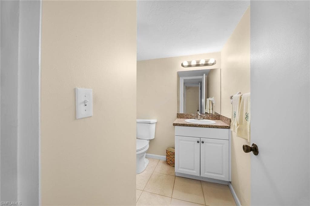 1830 Bald Eagle DR # 431A, NAPLES FL 34105-14