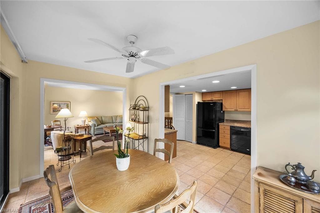 1830 Bald Eagle DR # 431A, NAPLES FL 34105-18