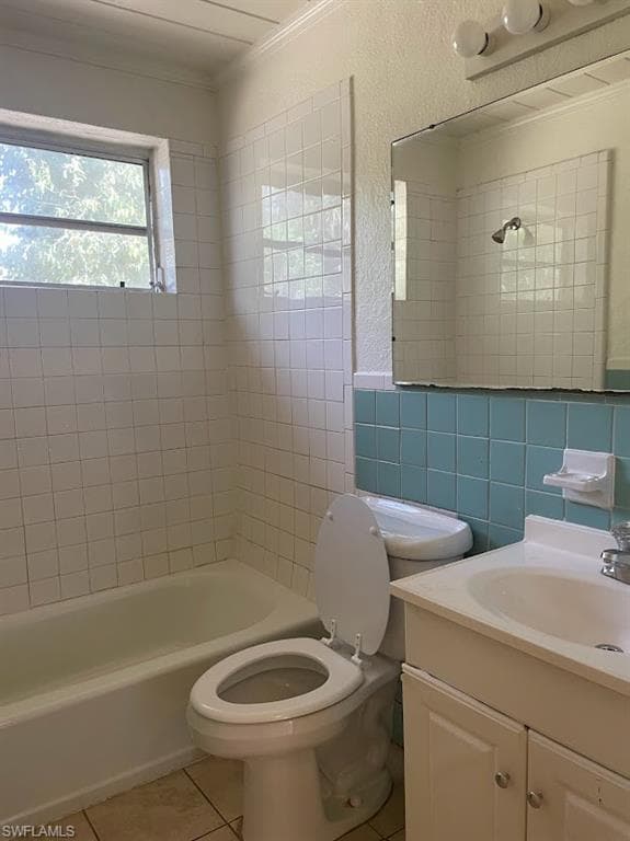 3117 Saint Charles ST, FORT MYERS FL 33916-3