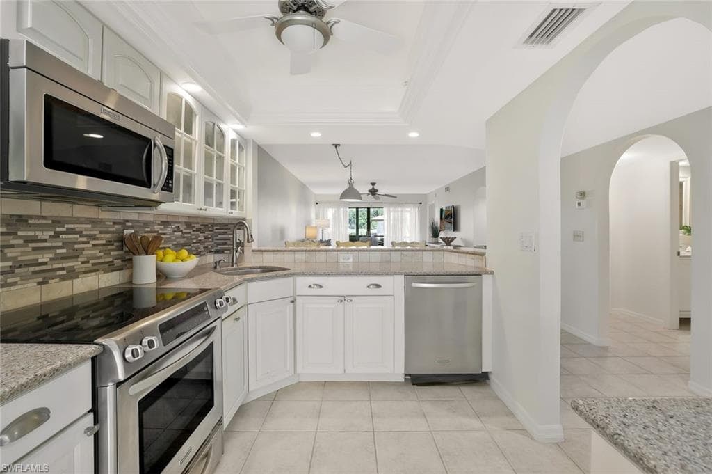 601 Augusta BLVD # 4, NAPLES FL 34113-3