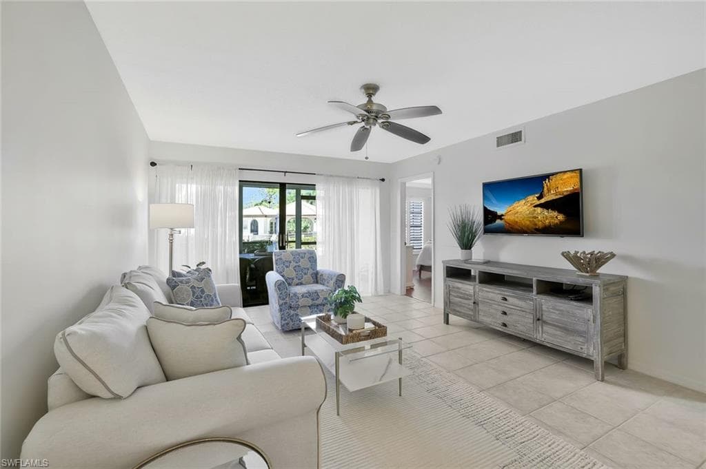 601 Augusta BLVD # 4, NAPLES FL 34113-7