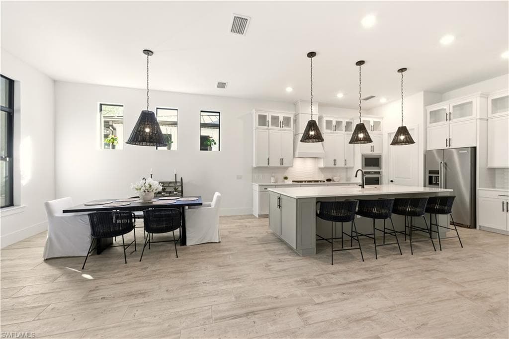 16265 Verilyn CIR, NAPLES FL 34110-12