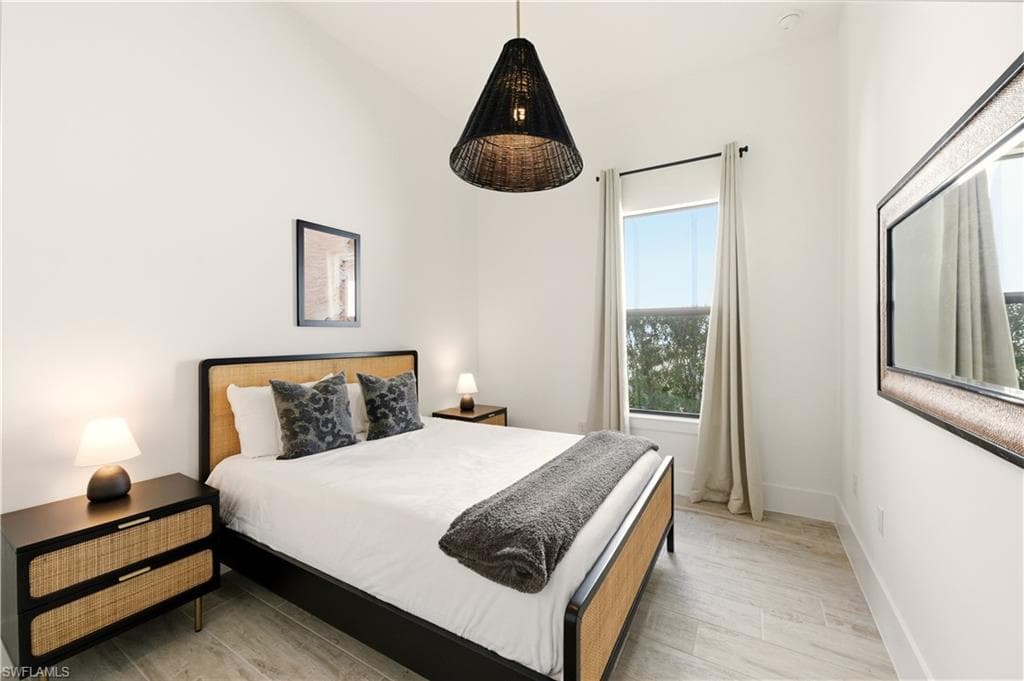 16265 Verilyn CIR, NAPLES FL 34110-27