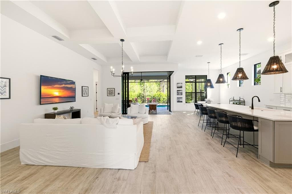 16265 Verilyn CIR, NAPLES FL 34110-3