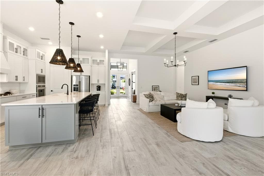 16265 Verilyn CIR, NAPLES FL 34110-7