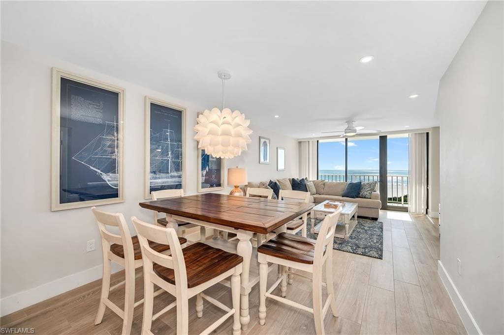 380 Seaview CT # 1405, MARCO ISLAND FL 34145-12