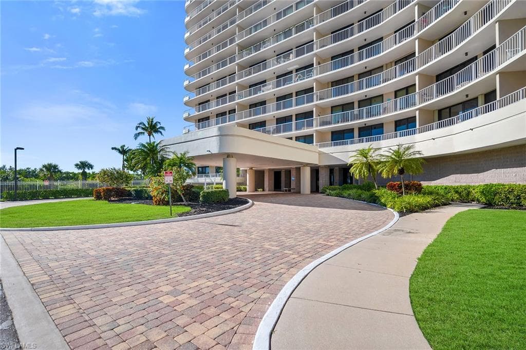 380 Seaview CT # 1405, MARCO ISLAND FL 34145-25