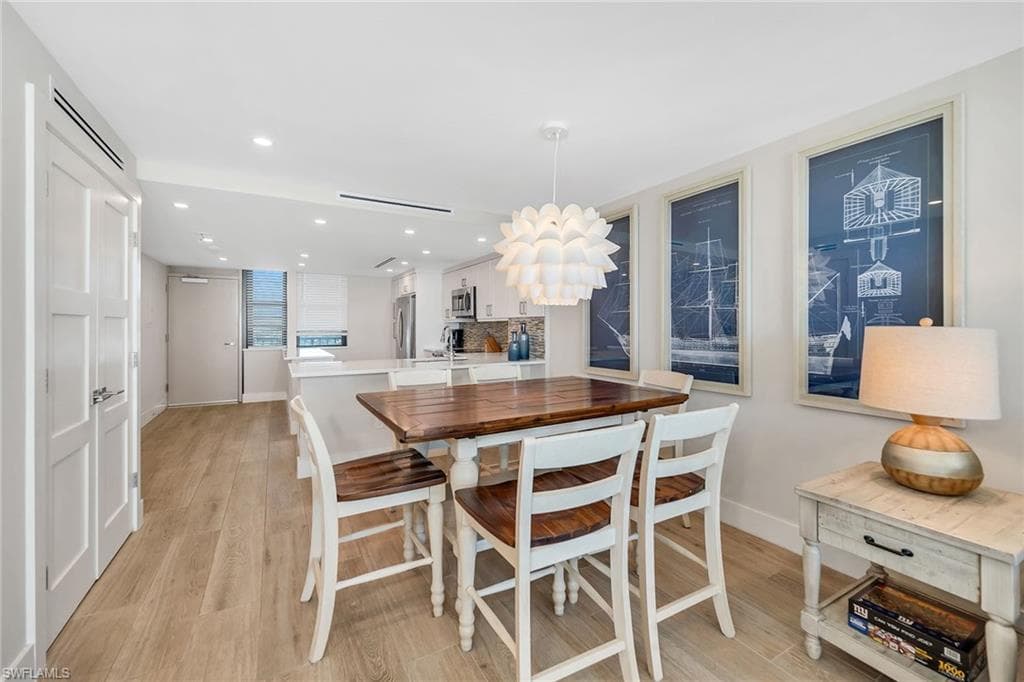 380 Seaview CT # 1405, MARCO ISLAND FL 34145-14