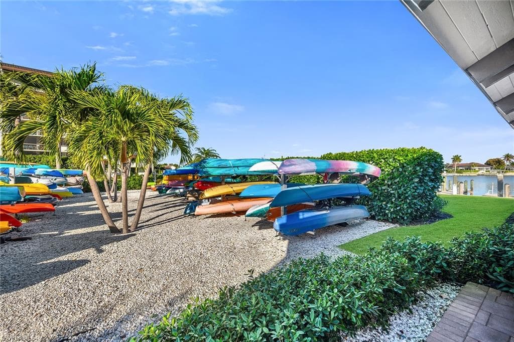 380 Seaview CT # 1405, MARCO ISLAND FL 34145-34