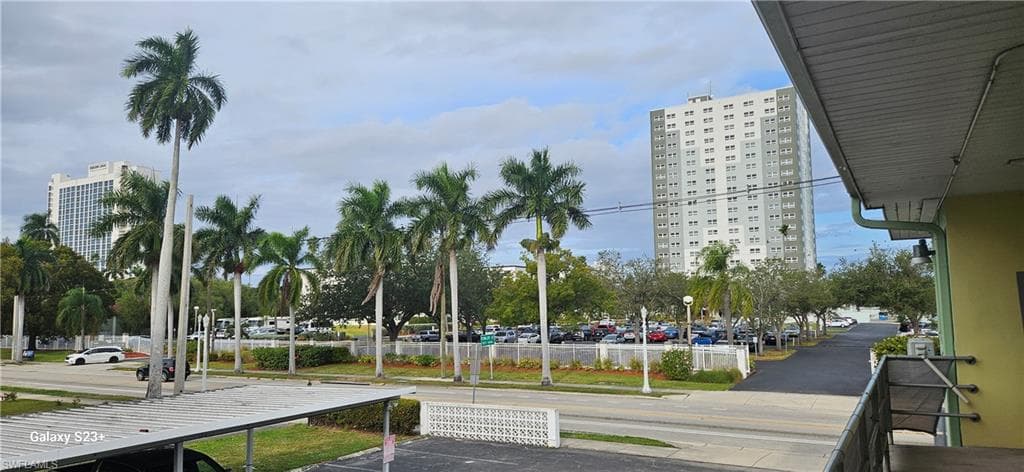 2544 1st ST # 202, FORT MYERS FL 33901-3