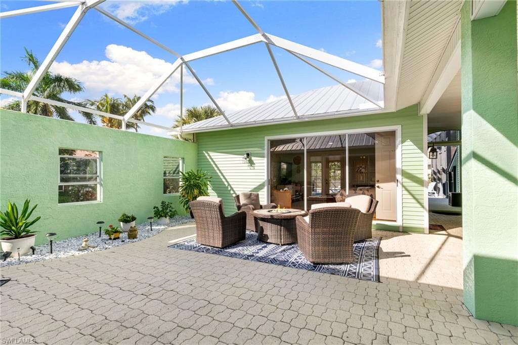 27190 Driftwood DR, BONITA SPRINGS FL 34135-26