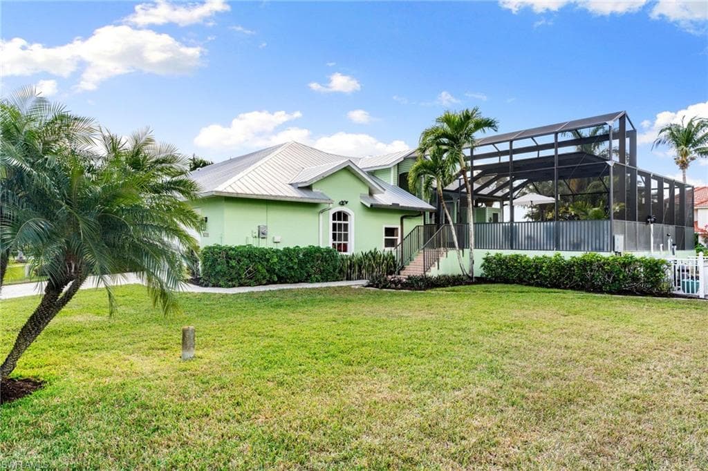 27190 Driftwood DR, BONITA SPRINGS FL 34135-1