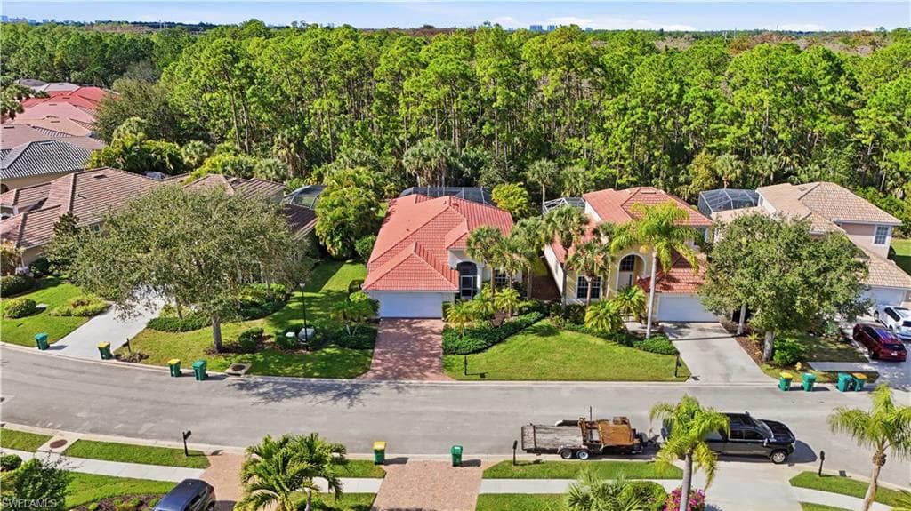 6505 Waverly Green WAY, NAPLES FL 34110-37