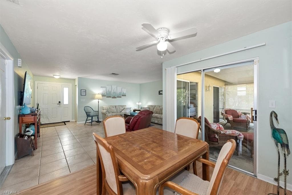 10746 Lemontree CT, LEHIGH ACRES FL 33936-12