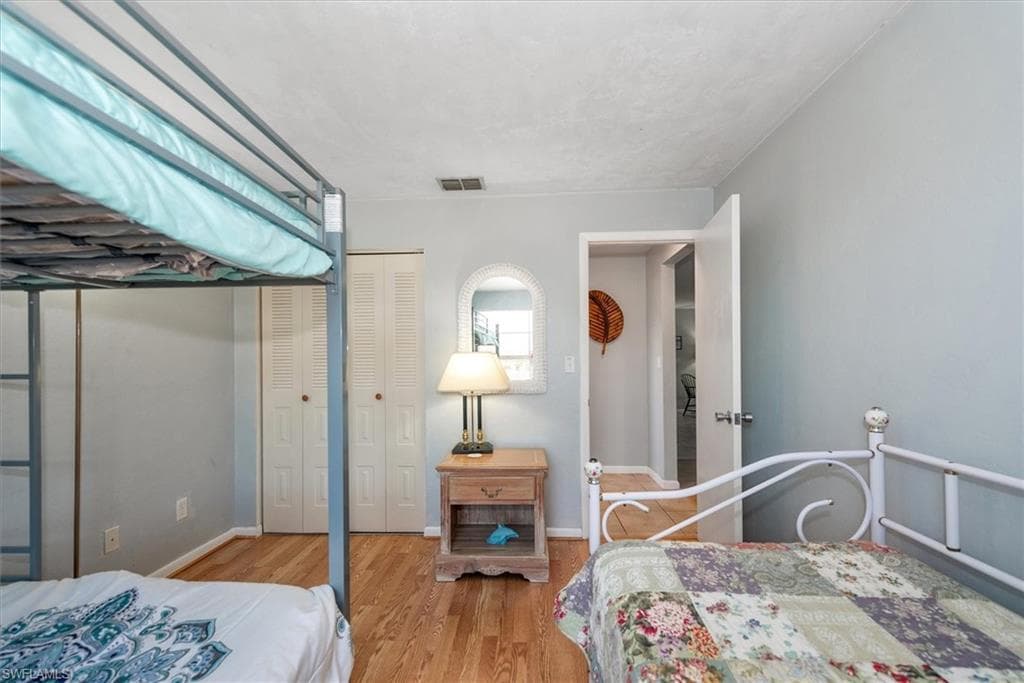 10746 Lemontree CT, LEHIGH ACRES FL 33936-18