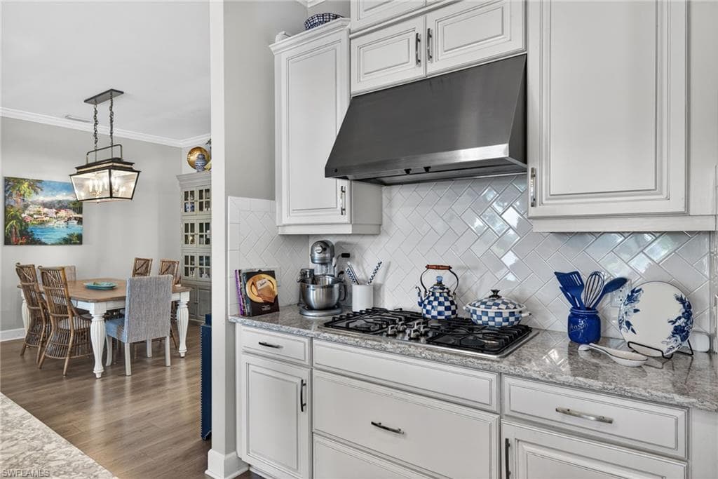 19536 Estero Pointe LN, FORT MYERS FL 33908-10