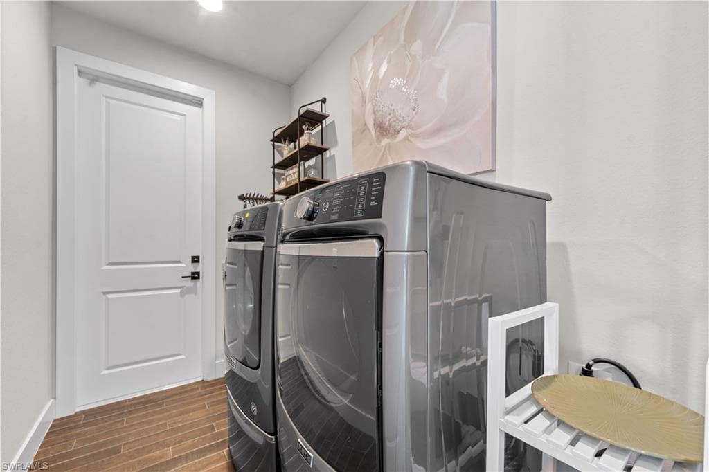 14200 Chetwood ST, FORT MYERS FL 33905-29