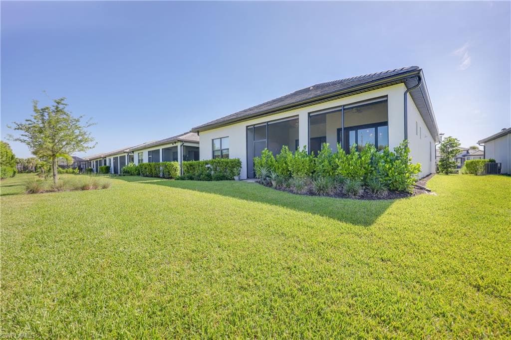 2048 Yellowfin CIR, NAPLES FL 34114-26