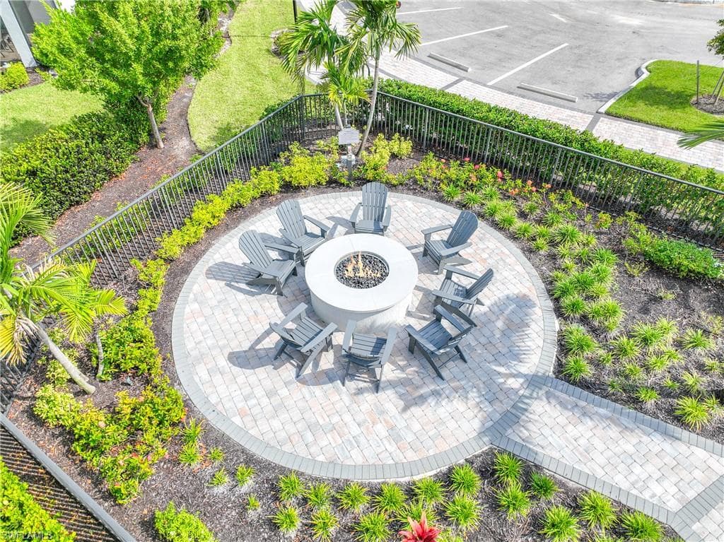 2048 Yellowfin CIR, NAPLES FL 34114-28