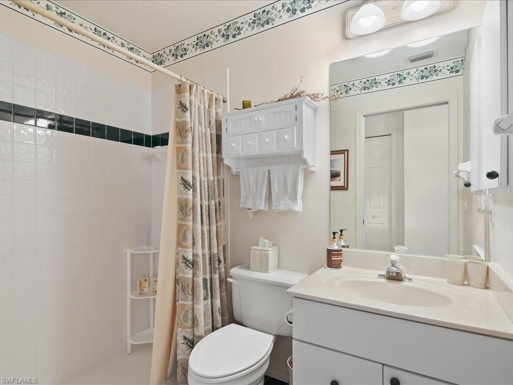 20591 Groveline CT, ESTERO FL 33928-36