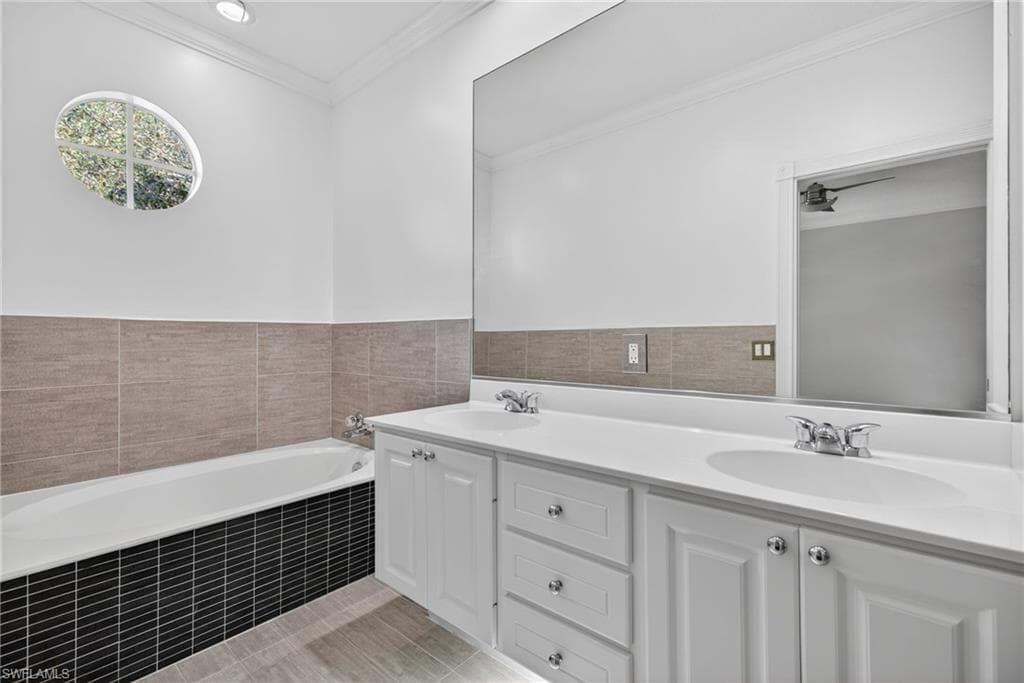 3518 Zanzibar WAY, NAPLES FL 34119-17